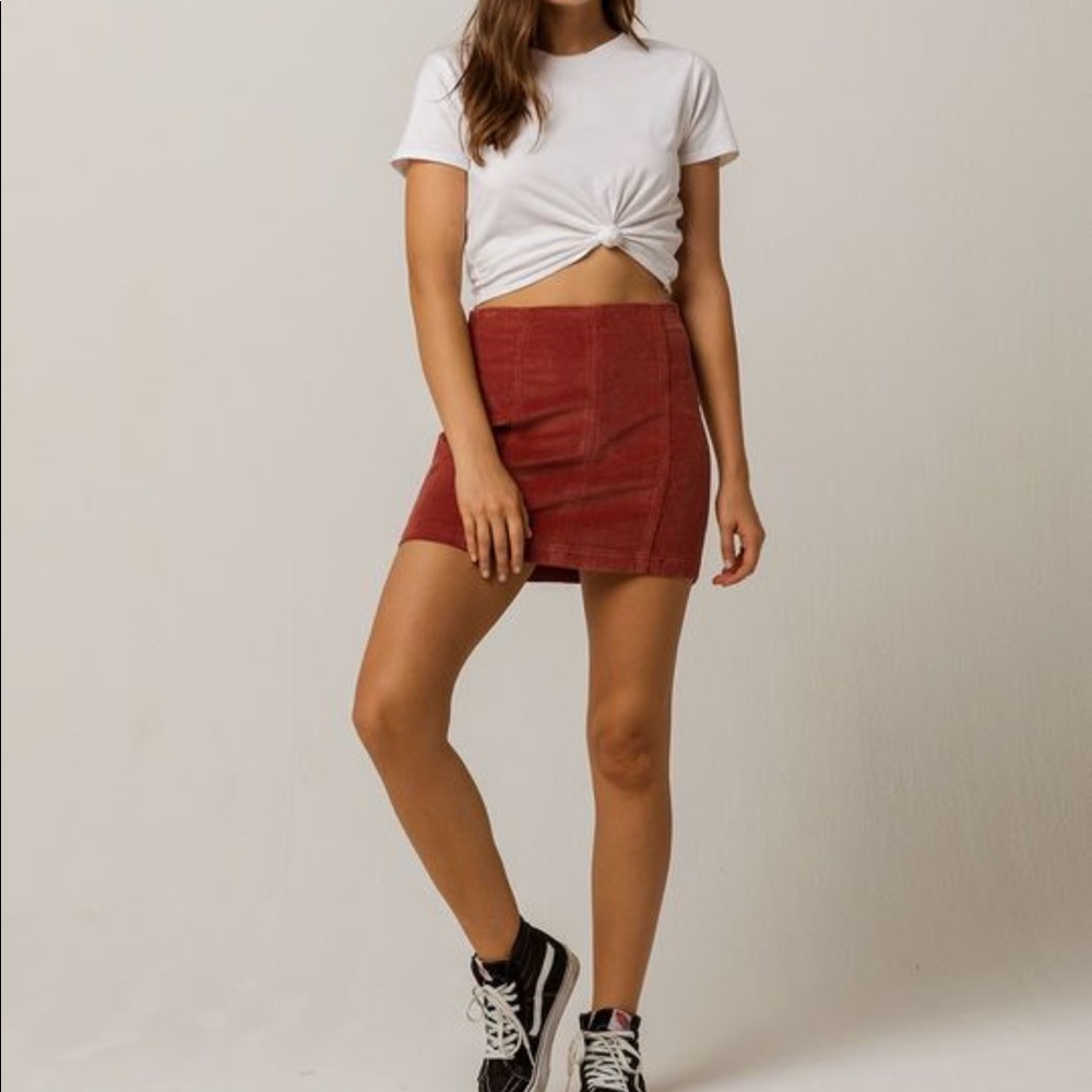 Sky and sparrow mauve seamed corduroy mini skirt